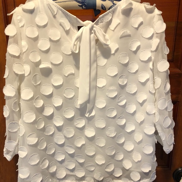 White polka dot blouse with 3/4 length sleeves. - Picture 2 of 3